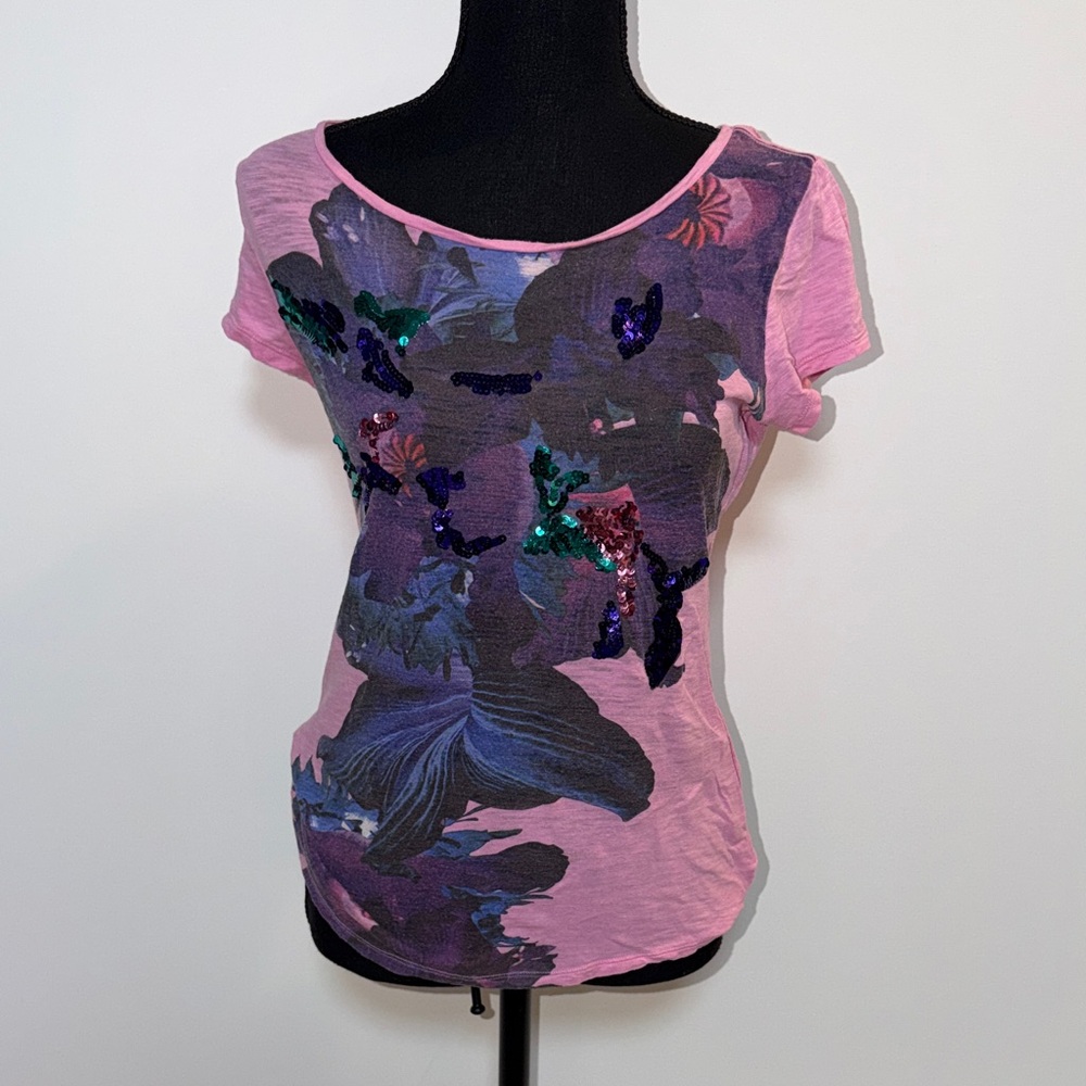 Pink Floral Sequin Short-Sleeve Women’s Top